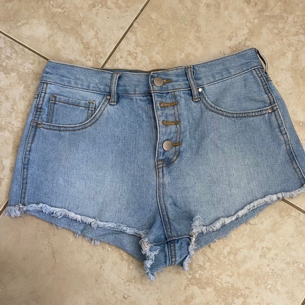 BullHead High Rise Denim Shorts Button Closing